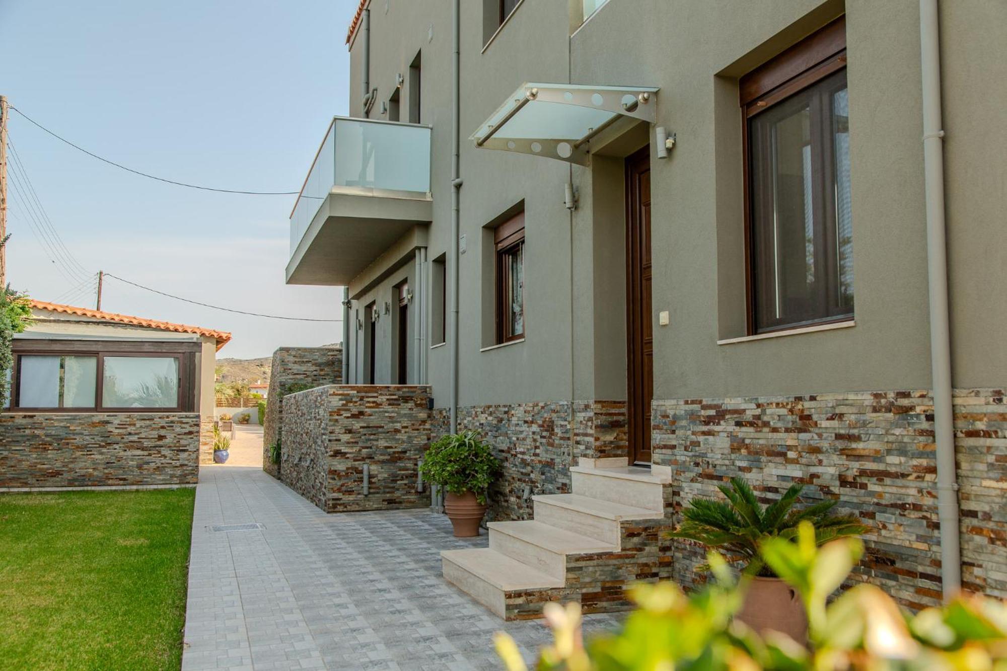 A Cozy Eco Villa By The Sea Goúvai Ngoại thất bức ảnh