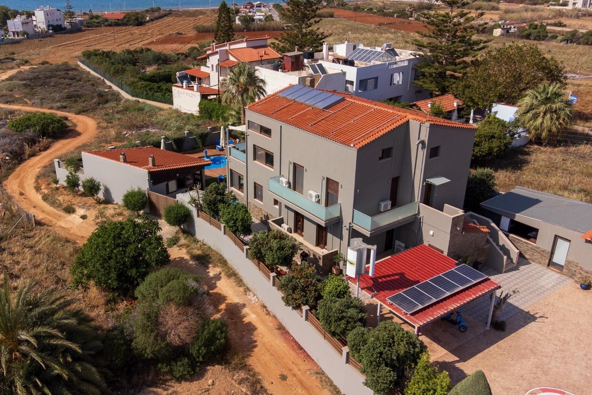 A Cozy Eco Villa By The Sea Goúvai Ngoại thất bức ảnh